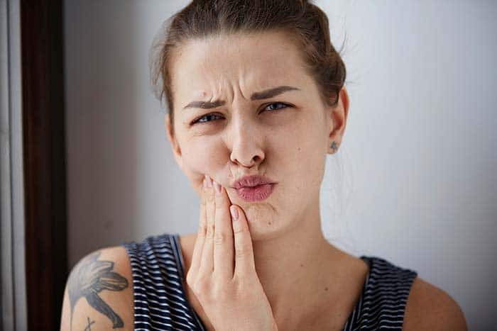 Toothache, causes and prevention